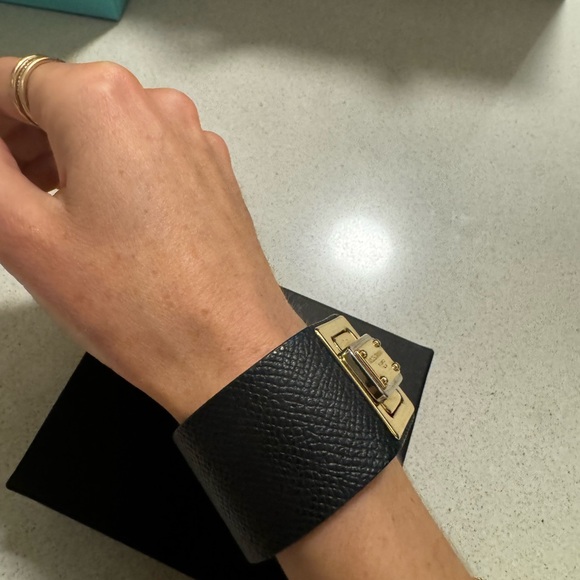 Dolce & Gabbana Leather Lock Bracelet - Picture 2 of 12